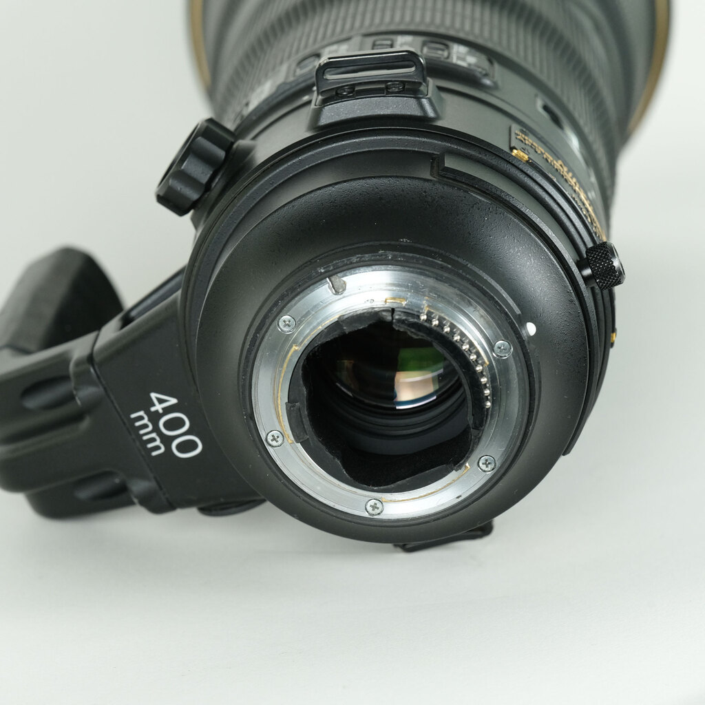 Nikon AF-S NIKKOR 400mm f/2.8E FL ED VR Nikon AF-S NIKKOR 400mm f/2.8E FL ED VR
