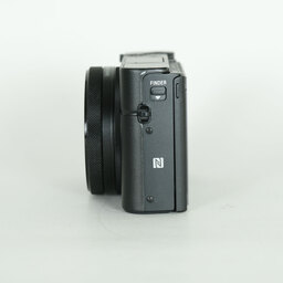 SONY Cyber-shot DSC-RX100M4