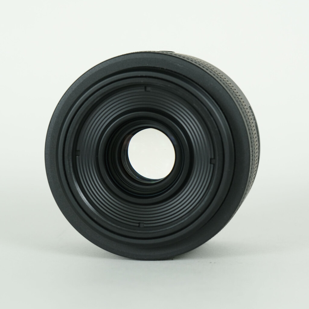 Canon RF35mm F1.8 MACRO IS STM
