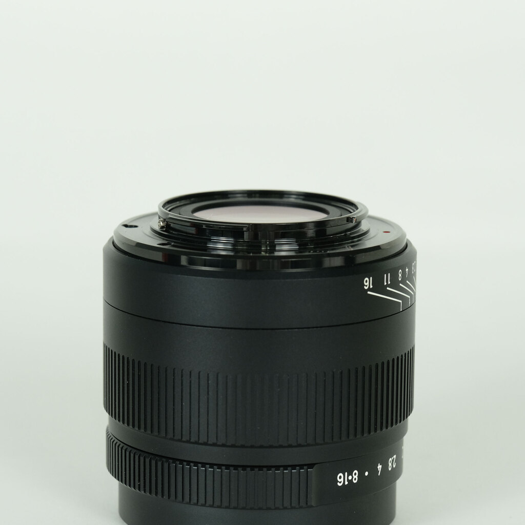 七工匠 7Artisans 35mm F0.95 (フジフイルムX用) ブラックの出品 | ONE