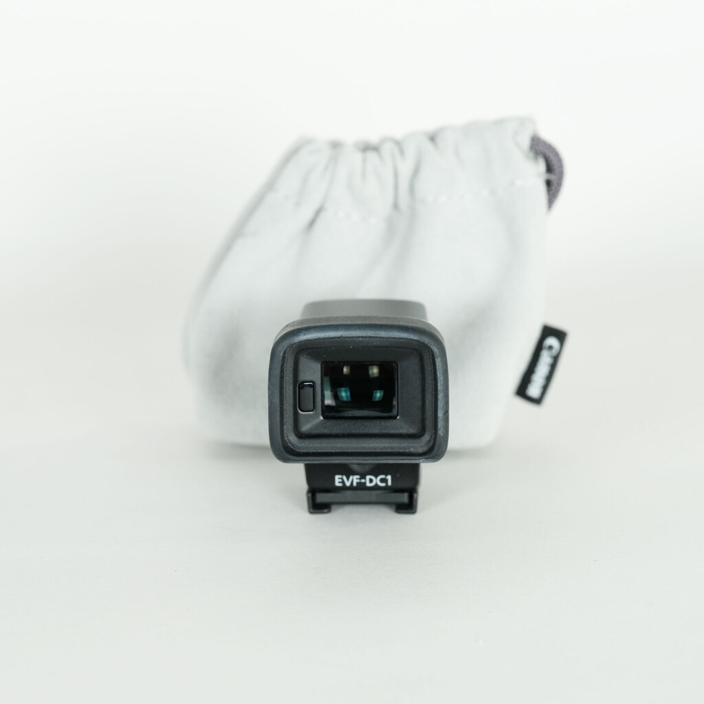 Canon EOS M3 ボディEVFキット ブラック