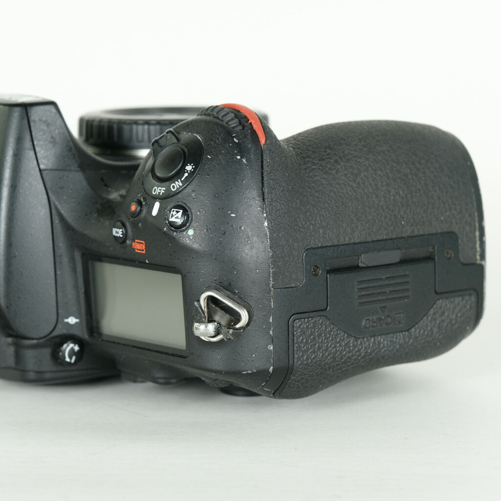 Nikon D810