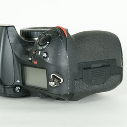Nikon D810
