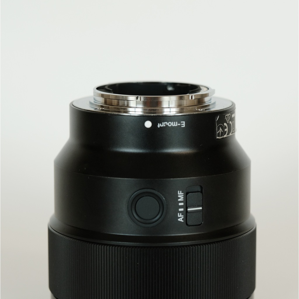 SONY FE 85mm F1.8 SEL85F18