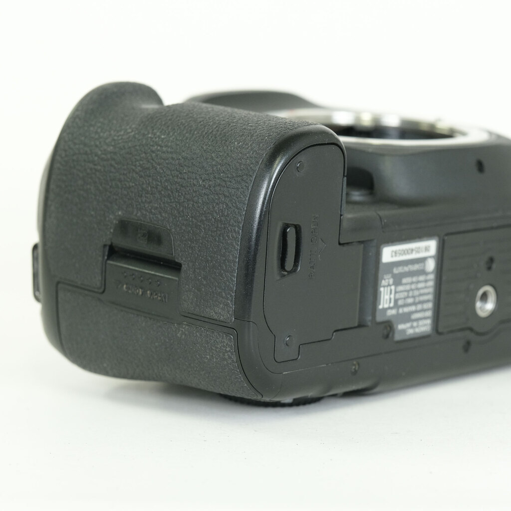 Canon EOS 5D Mark IV