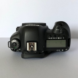 Canon EOS 5D Mark IV