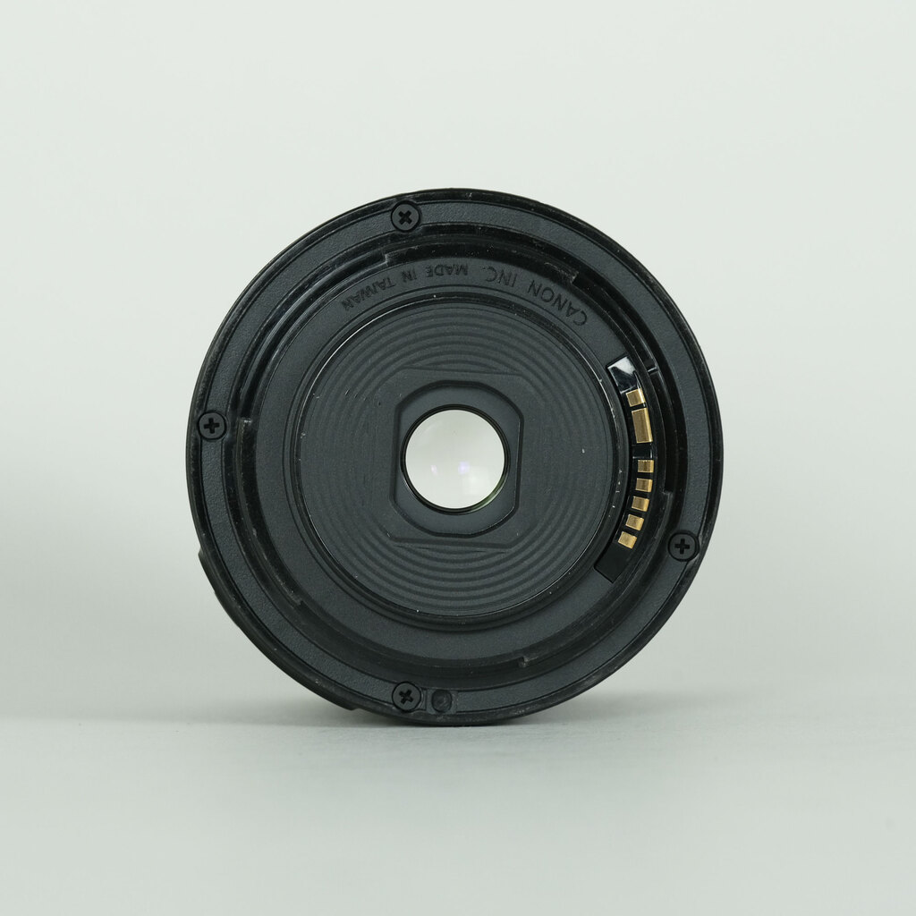 Canon EF-S18-55mm F4-5.6 IS STM