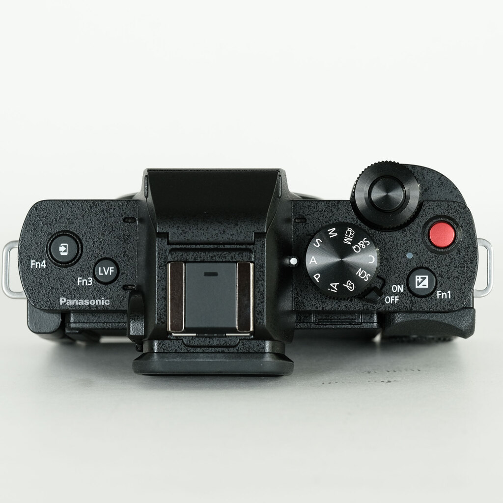 Panasonic LUMIX DC-G100V 標準ズームレンズ ＋ トライポッドグリップ