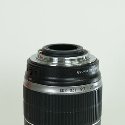 Canon EF-S18-200mm F3.5-5.6 IS