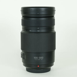 Panasonic LUMIX G VARIO 100-300mm / F4.0-5.6 II / POWER O.I.S. Panasonic LUMIX G VARIO 100-300mm / F4.0-5.6 II / POWER O.I.S.