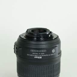 Nikon AF-S DX NIKKOR 18-55mm F3.5-5.6 G VR