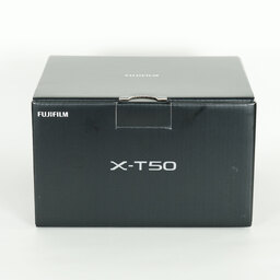 FUJIFILM X-T50