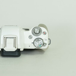 Canon EOS Kiss M