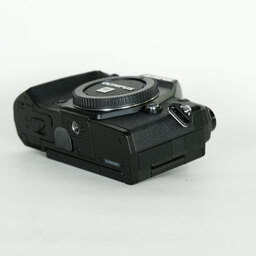 OLYMPUS OM-D E-M5 Mark III