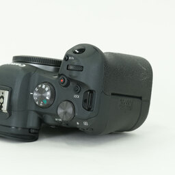 Canon EOS R6 Canon EOS R6