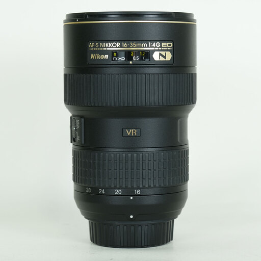 Nikon AF-S NIKKOR 16-35mm F4 G ED VR