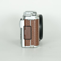 FUJIFILM X-A1 ボディ ブラウン