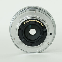 OLYMPUS M.ZUIKO DIGITAL ED 14-42mm F3.5-5.6 EZ シルバー