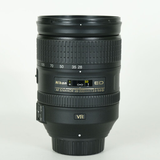 Nikon AF-S NIKKOR 28-300mm f/3.5-5.6G ED VR