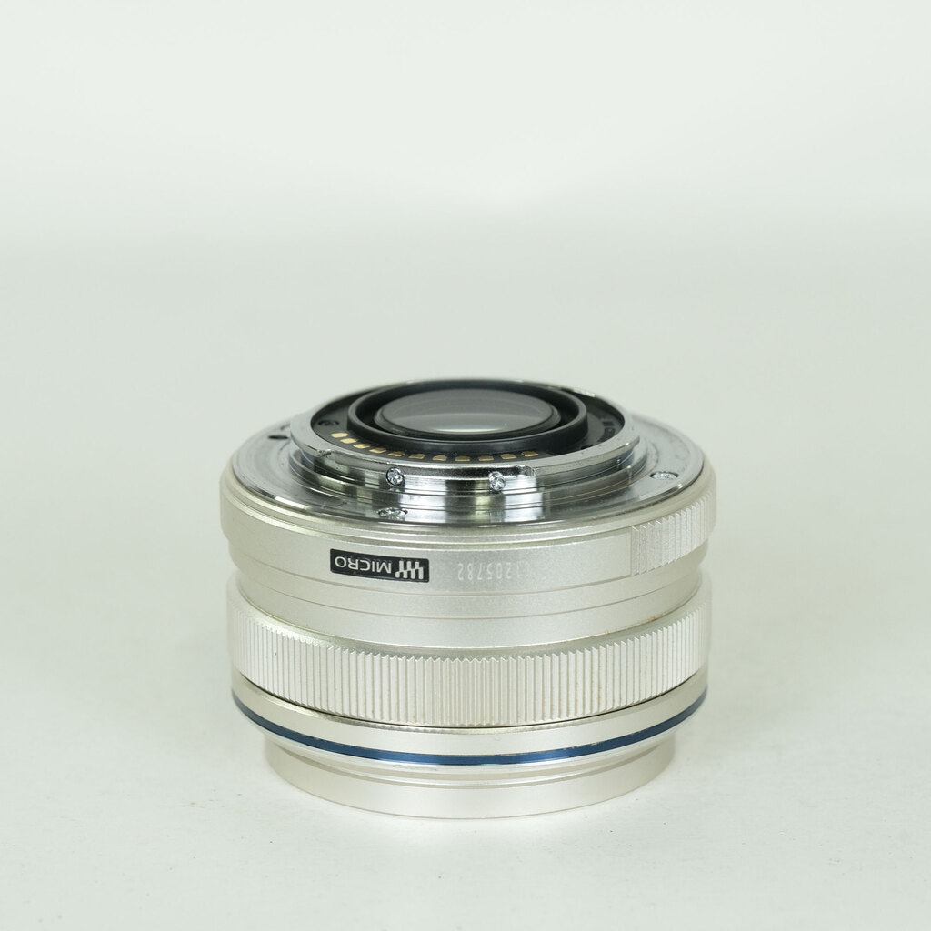 OLYMPUS M.ZUIKO DIGITAL 17mm F1.8