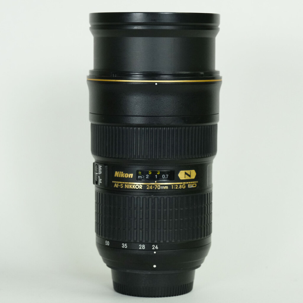 Nikon AF-S NIKKOR 24-70mm f/2.8G ED