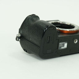 SONY α7 III(ILCE-7M3) SONY α7 III(ILCE-7M3)