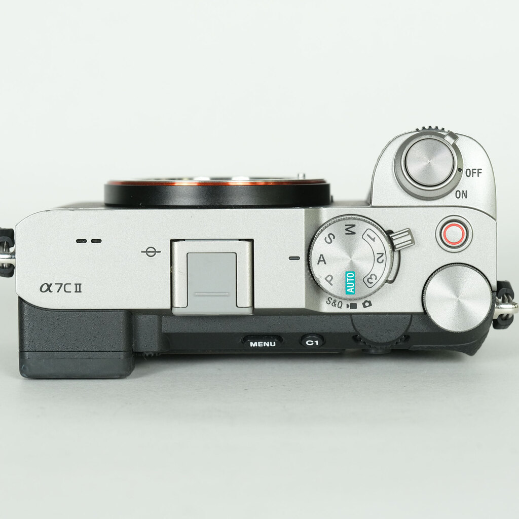 SONY α7C II(ILCE-7CM2) SONY α7C II(ILCE-7CM2)