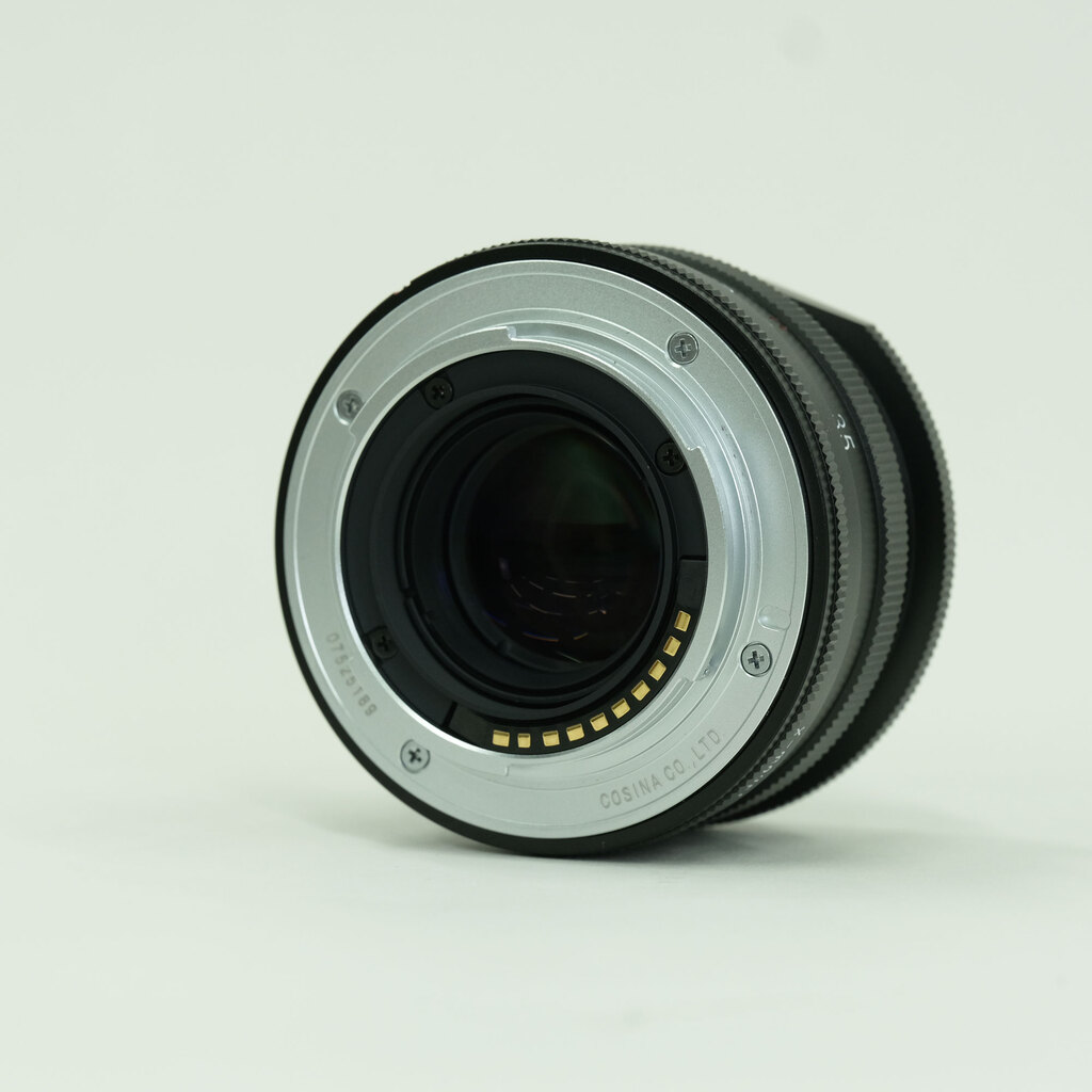 Voigtlander NOKTON 35mm F1.2 [フジフイルムX用]