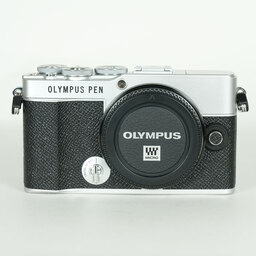 OLYMPUS PEN E-P7