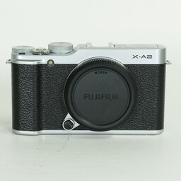FUJIFILM X-A2 ボディ シルバー