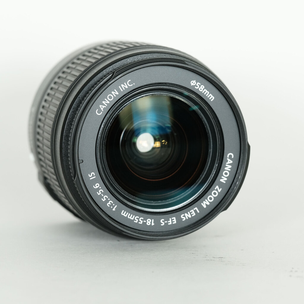 Canon EF-S18-55mm F3.5-5.6 IS