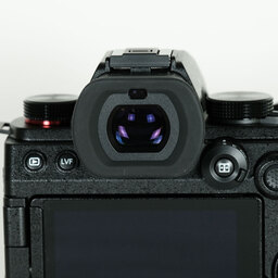 Panasonic LUMIX S5II DC-S5M2