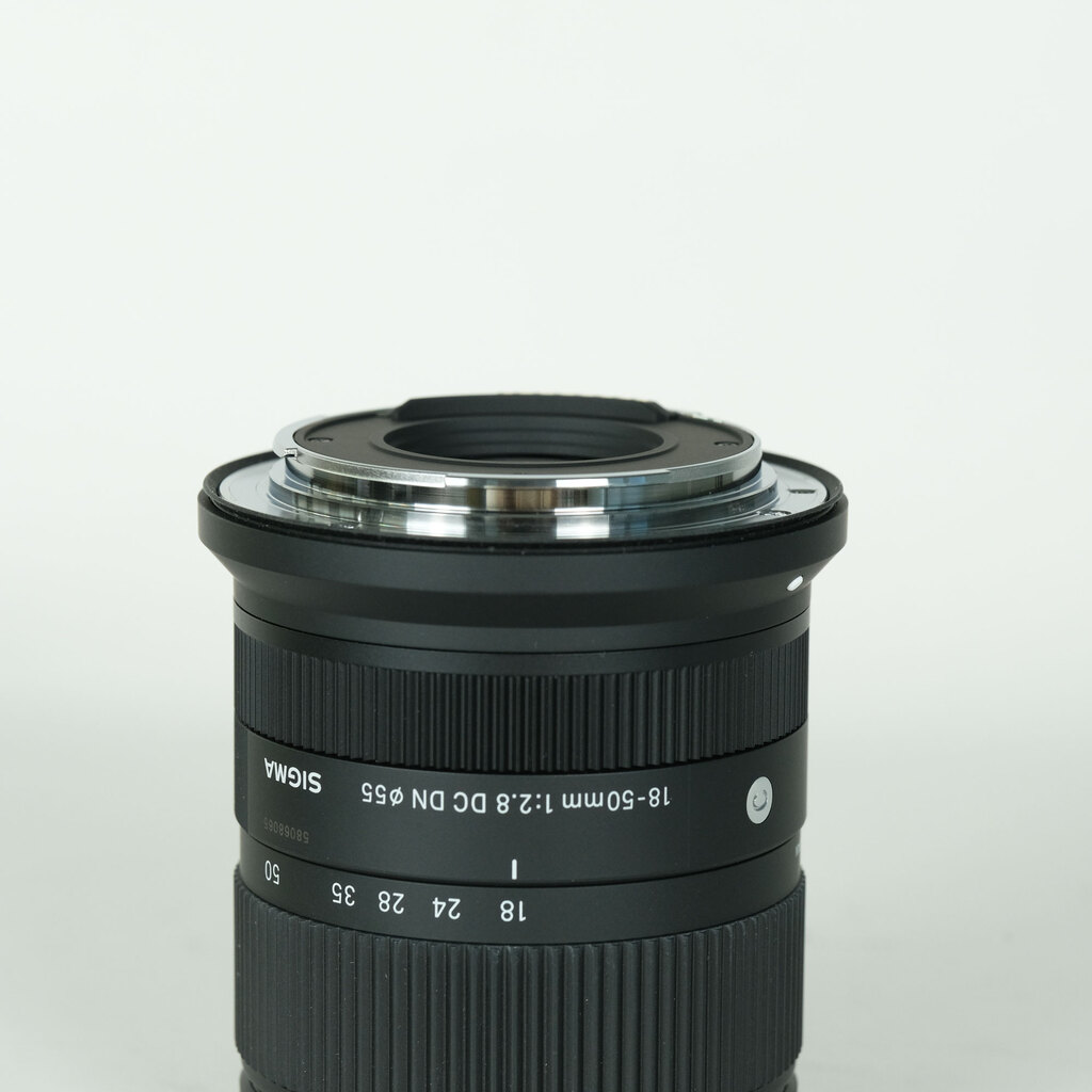 SIGMA 18-50mm F2.8 DC DN｜Contemporary [キヤノンRF用]