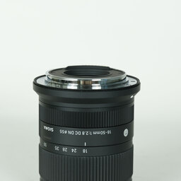 SIGMA 18-50mm F2.8 DC DN｜Contemporary [キヤノンRF用]