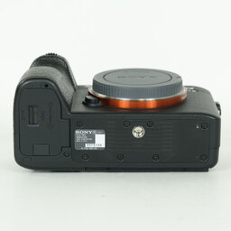 SONY α7 III(ILCE-7M3) SONY α7 III(ILCE-7M3)