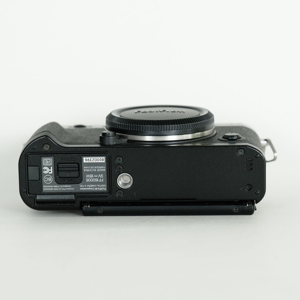 FUJIFILM X-T20 FUJIFILM X-T20