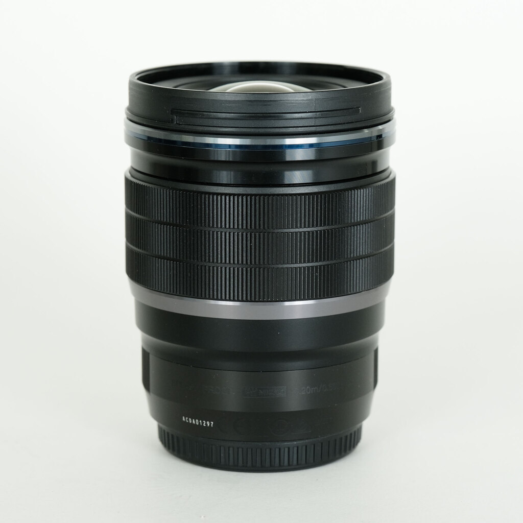 OLYMPUS M.ZUIKO DIGITAL ED 17mm F1.2 PRO