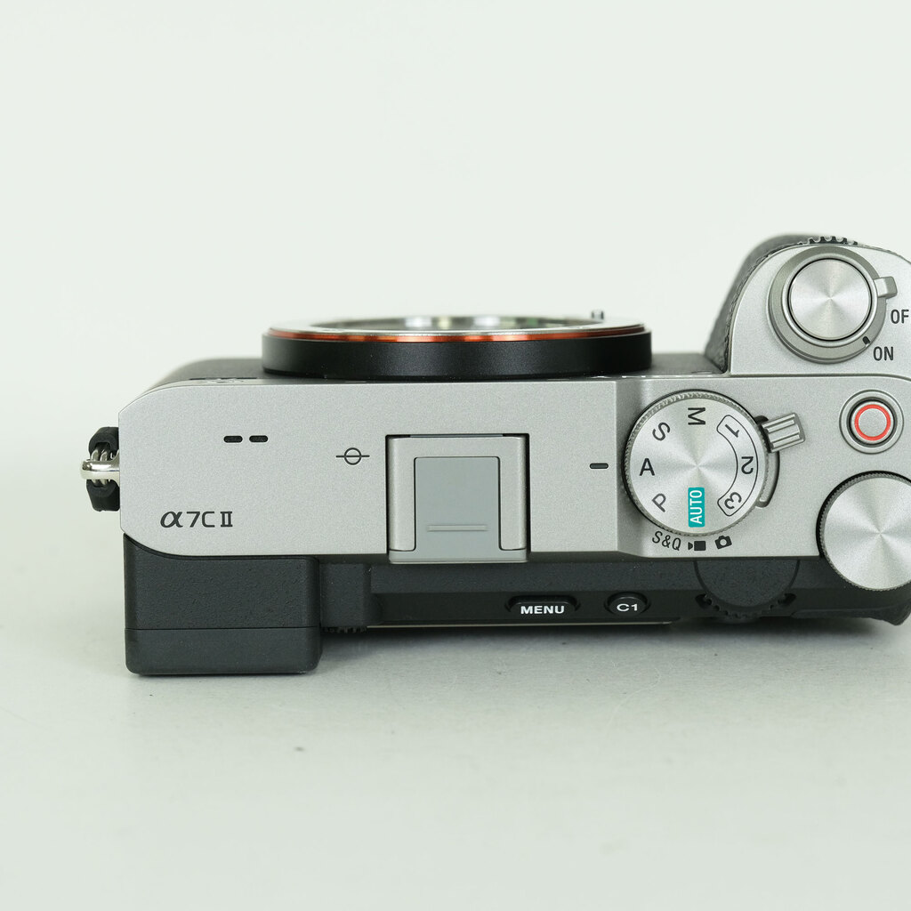 SONY α7C II(ILCE-7CM2) SONY α7C II(ILCE-7CM2)