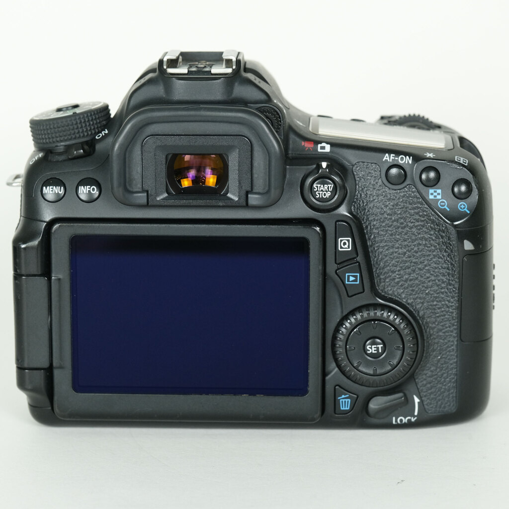 Canon EOS 70D