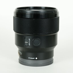 SONY FE 85mm F1.8 SEL85F18