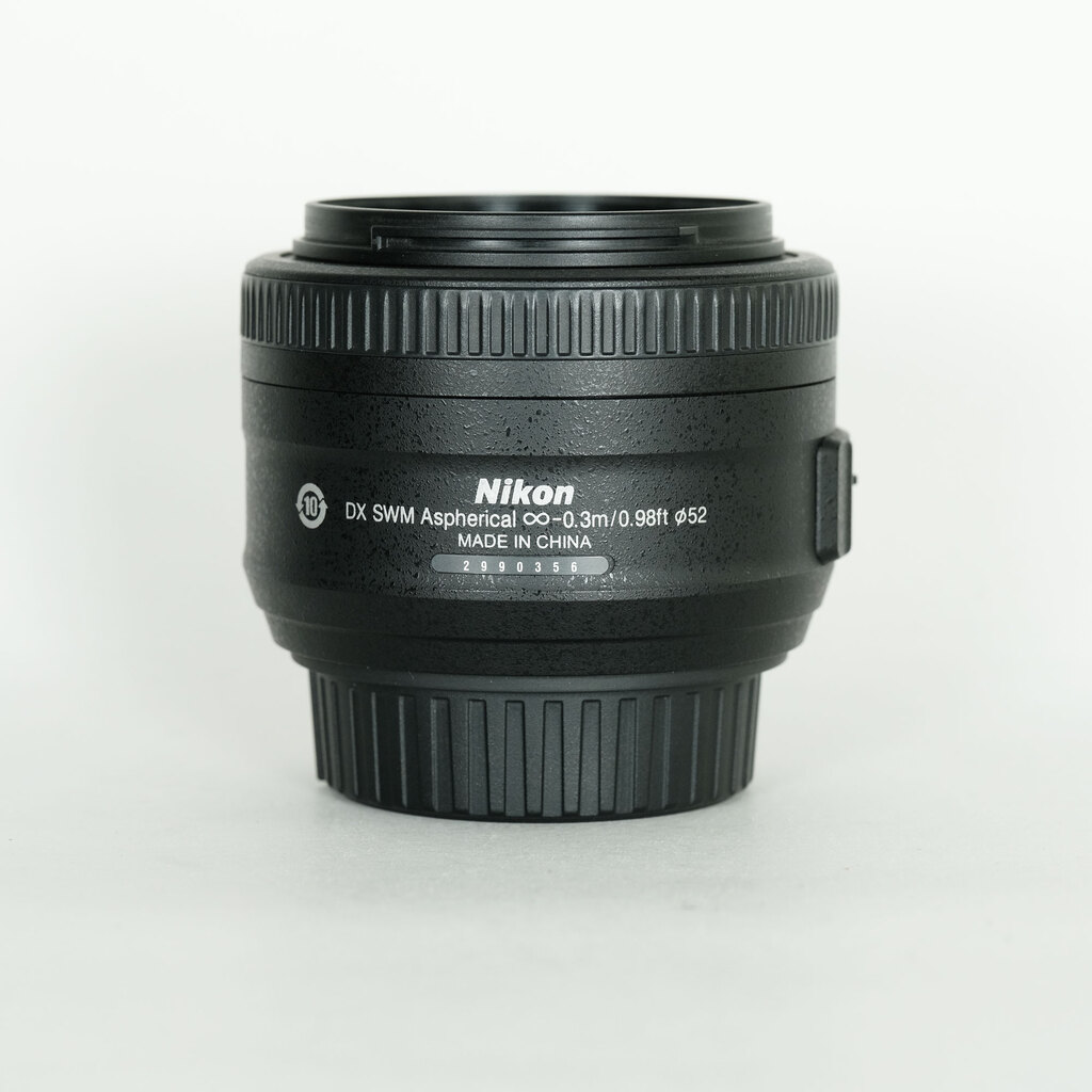 Nikon AF-S DX NIKKOR 35mm f/1.8G