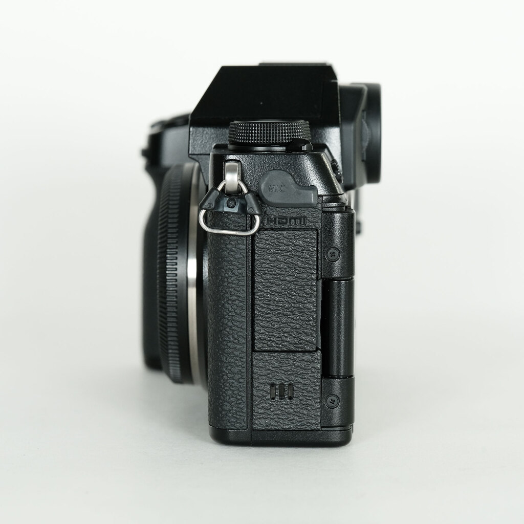 FUJIFILM X-S10 FUJIFILM X-S10