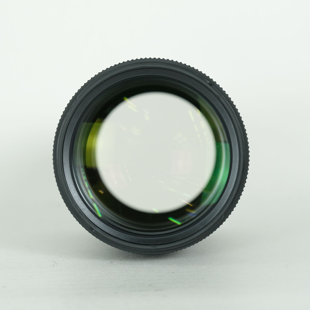 SIGMA 135mm F1.8 DG HSM｜Art [キヤノン用]の出品 | ONE SCENE（ワン