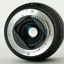 SONY FE 20-70mm F4 G SEL2070G