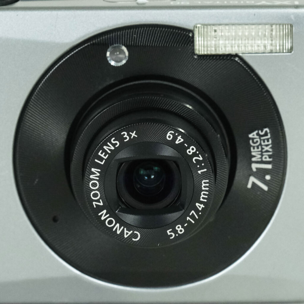 Canon IXY DIGITAL 90