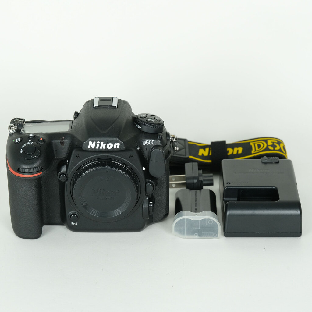 Nikon D500の出品 | ONE SCENE（ワンシーン）