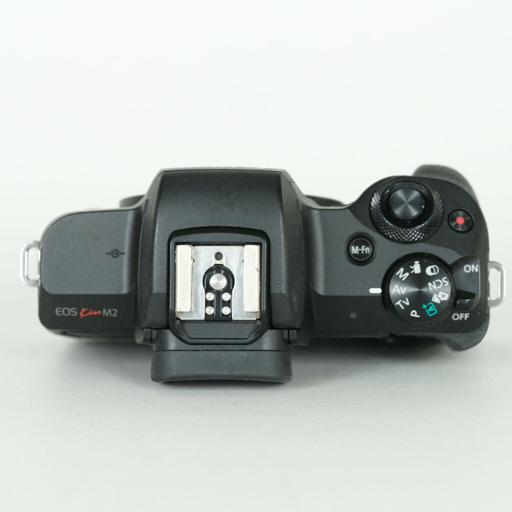 Canon EOS Kiss M2