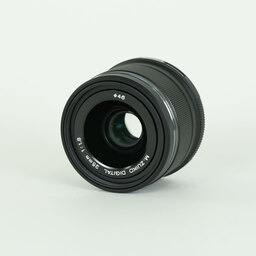 OLYMPUS M.ZUIKO DIGITAL 25mm F1.8 OLYMPUS M.ZUIKO DIGITAL 25mm F1.8