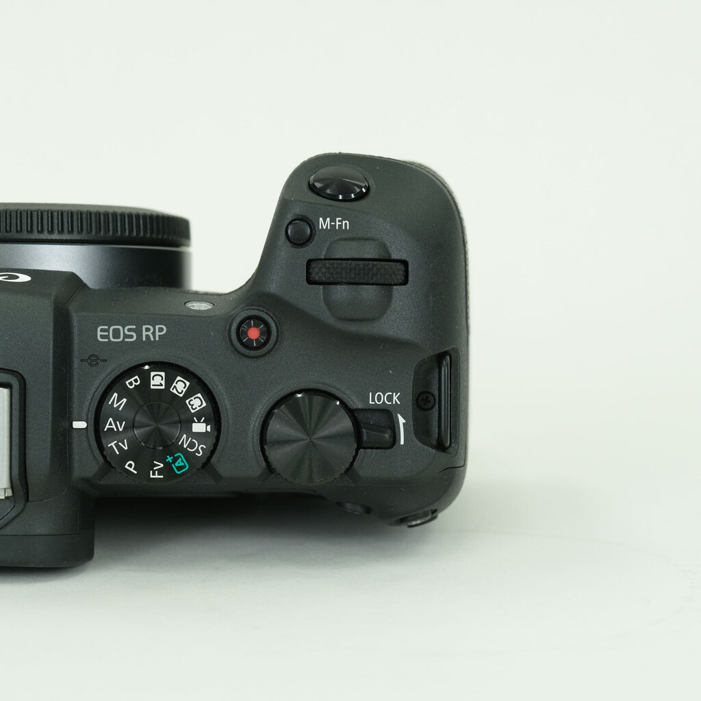 Canon EOS RP Canon EOS RP