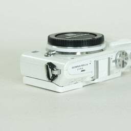 OLYMPUS PEN Lite E-PL6 ボディ ホワイト